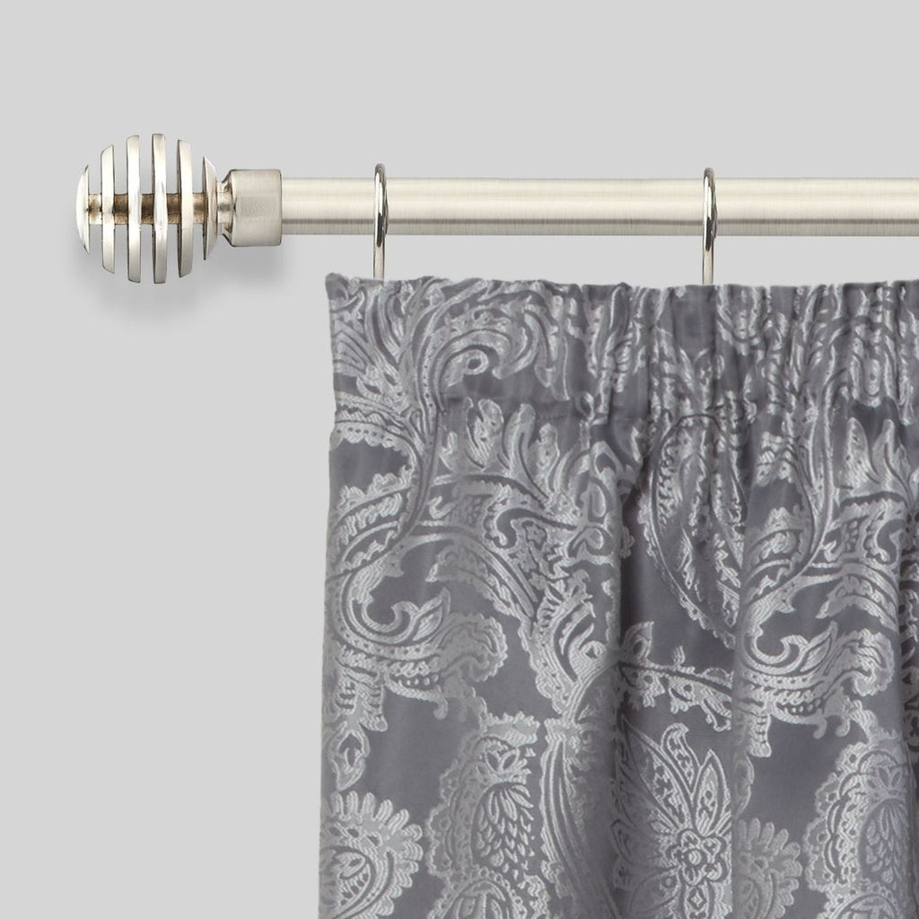 Brushed Silver Metal Sliced Extendable Curtain Pole with Rings