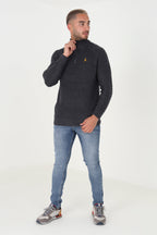 Fink Quarter Zip Sweatshirt