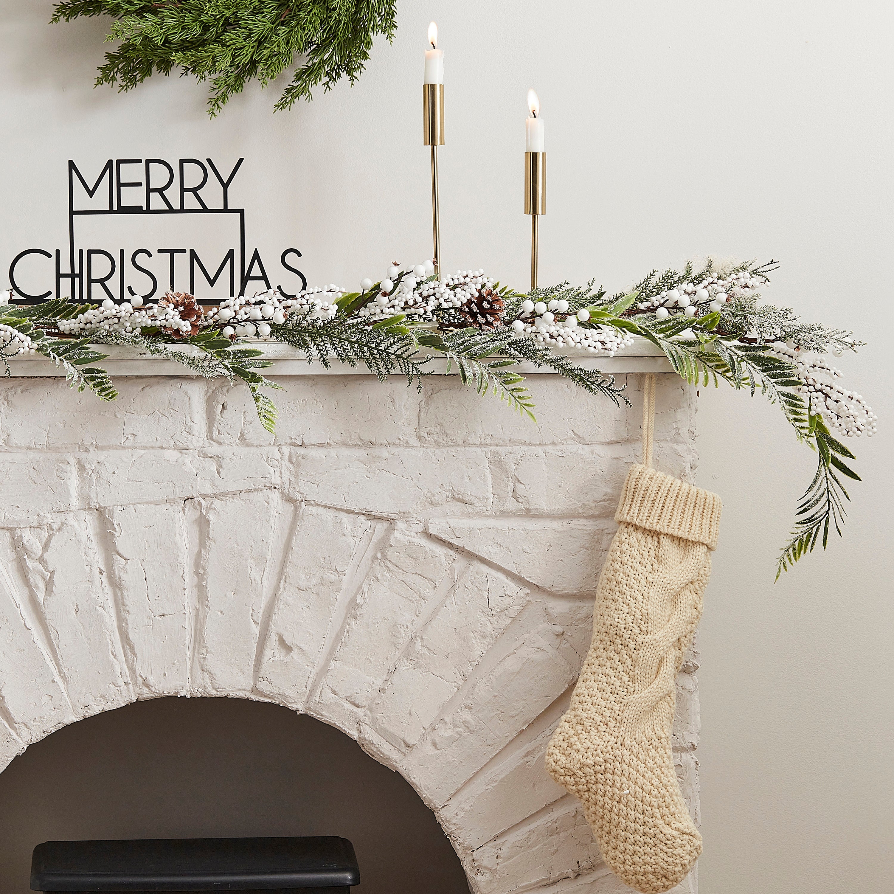Snowy Christmas Garland