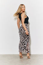 Magic Sculpting Printed Bodycon Midi Skirt