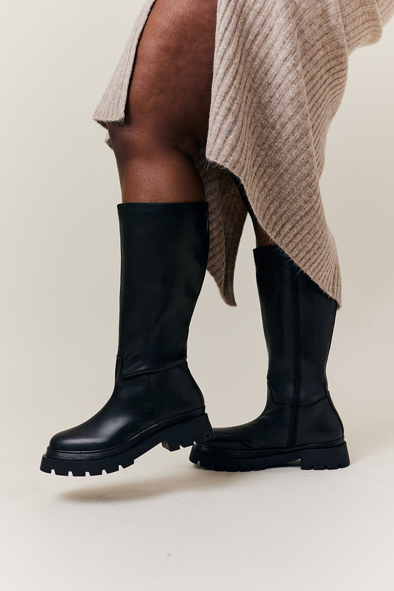 Jess Chunky Heeled High Leg Boot