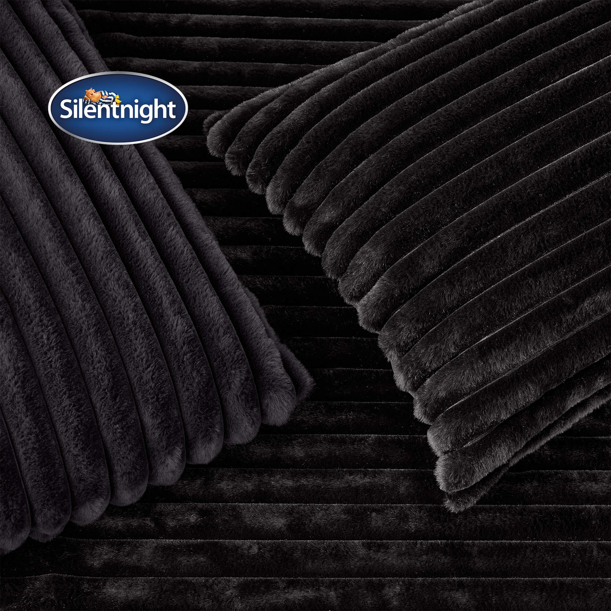 Silentnight Faux Fur Black Reversible Duvet Set