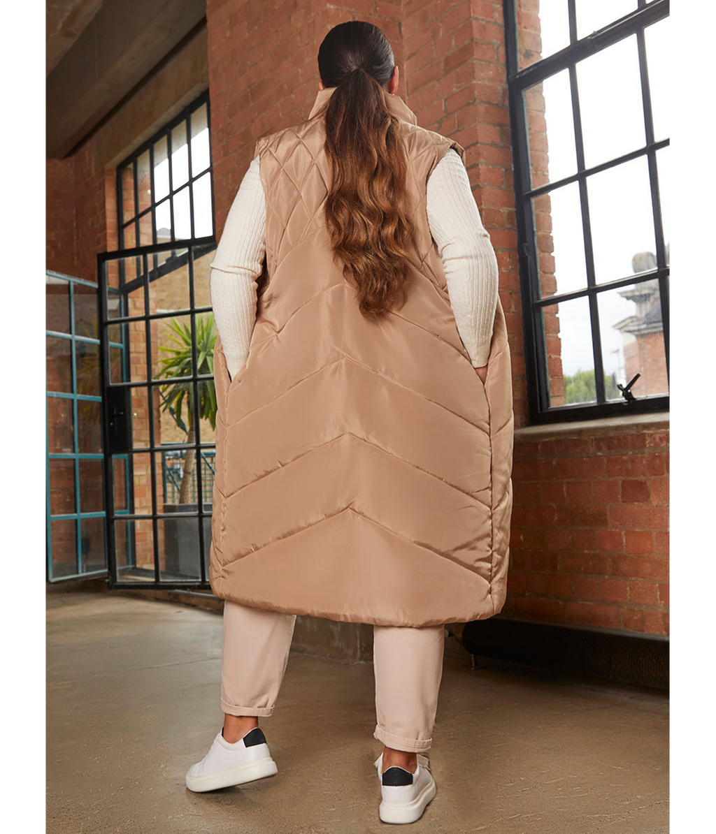 Chi Chi London Diamond Quilt Detail Longline Padded Gilet in Tan