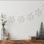 Mistletoe And Merry Christmas Door Wreath- 5 Inner Pack
