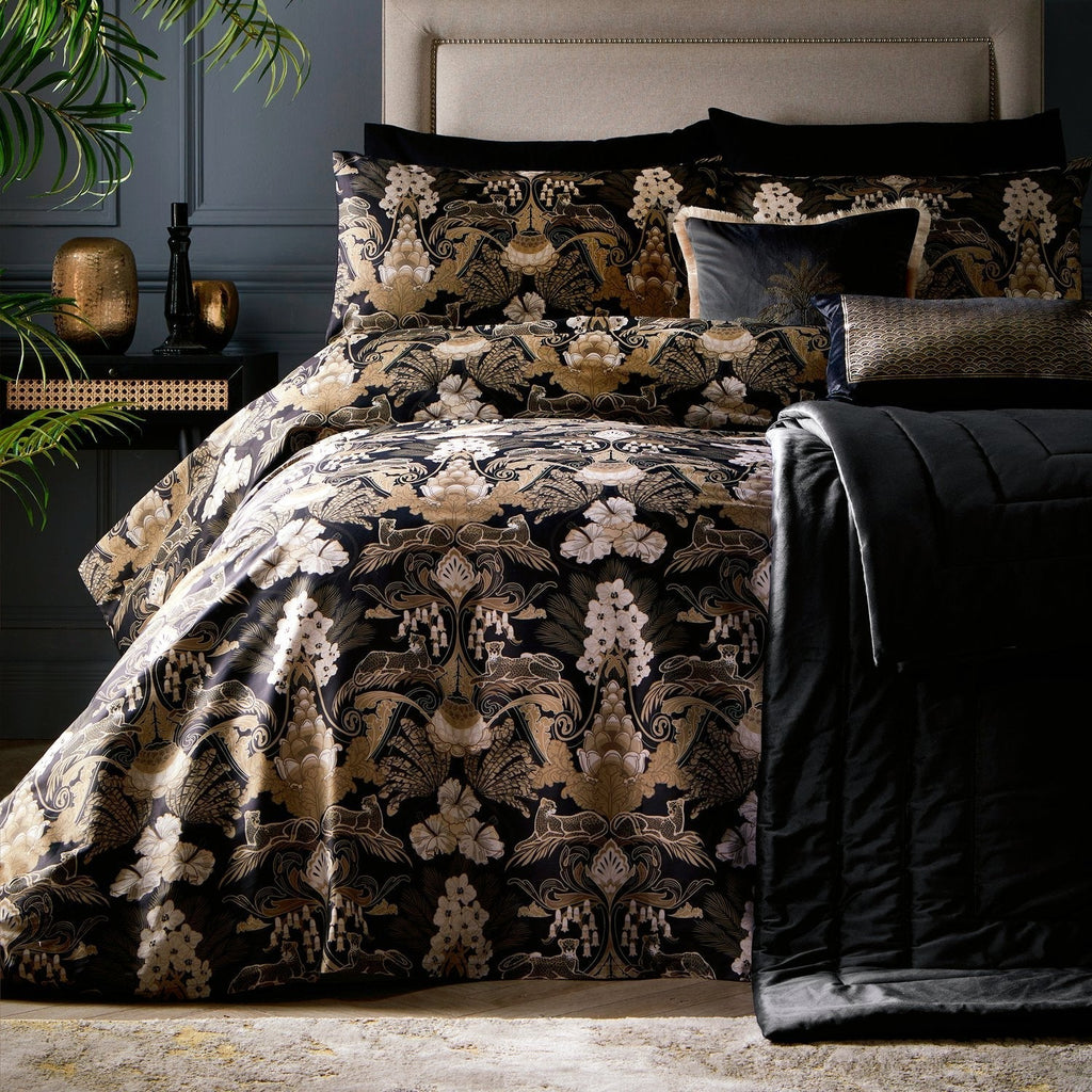 Laurence Llewelyn-Bowen Suburban Jungle Black/Gold 100% Cotton Duvet Set