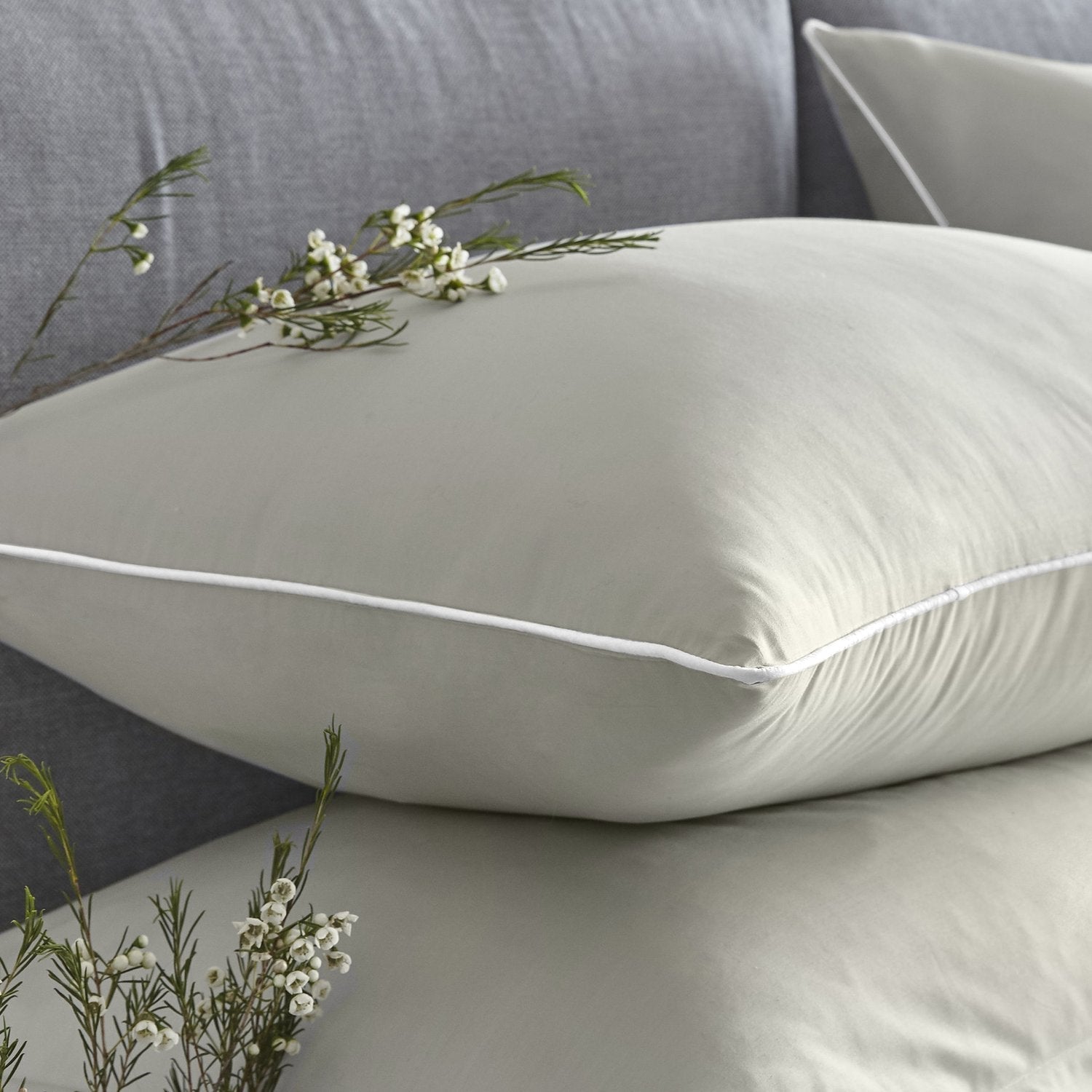 Silver With White Contrast Piping 200 Thread Count 100% Cotton Duvet Set