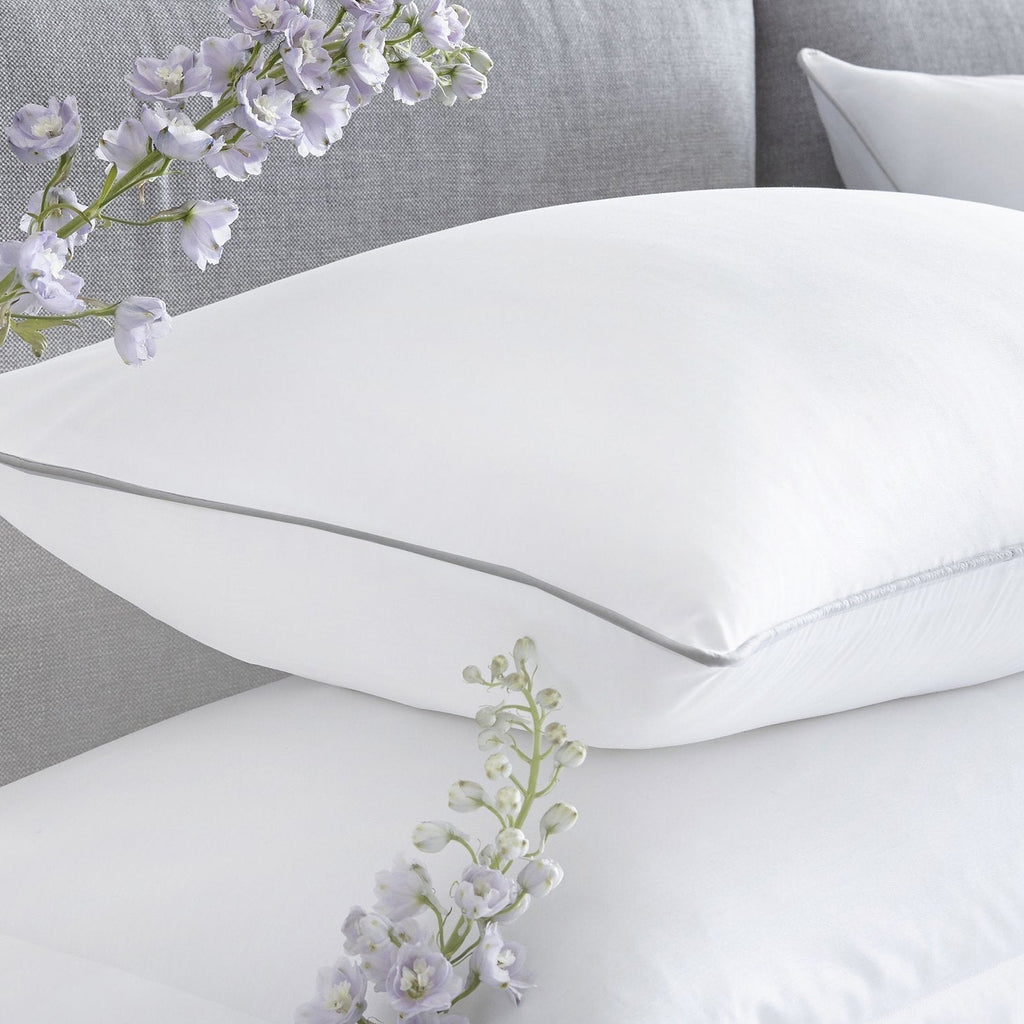 White With Silver Contrast Piping 200 Thread Count 100% Cotton Duvet Set