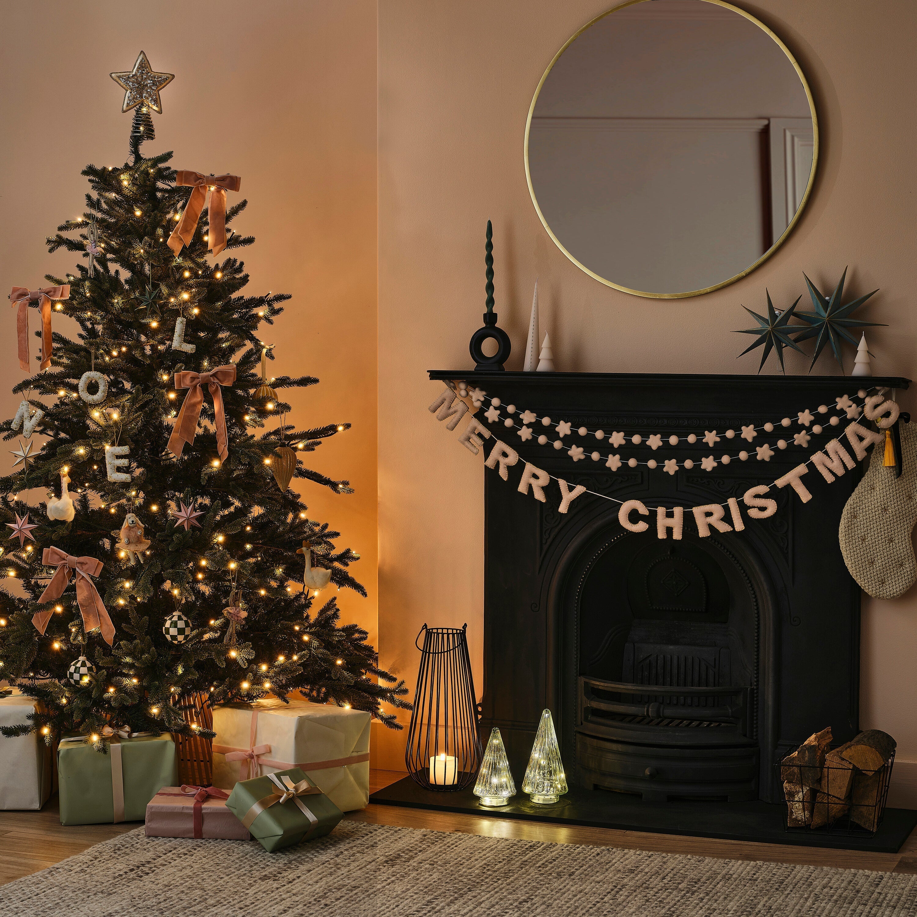 Embellished Star Christmas Tree Topper- 1 Inner Pack