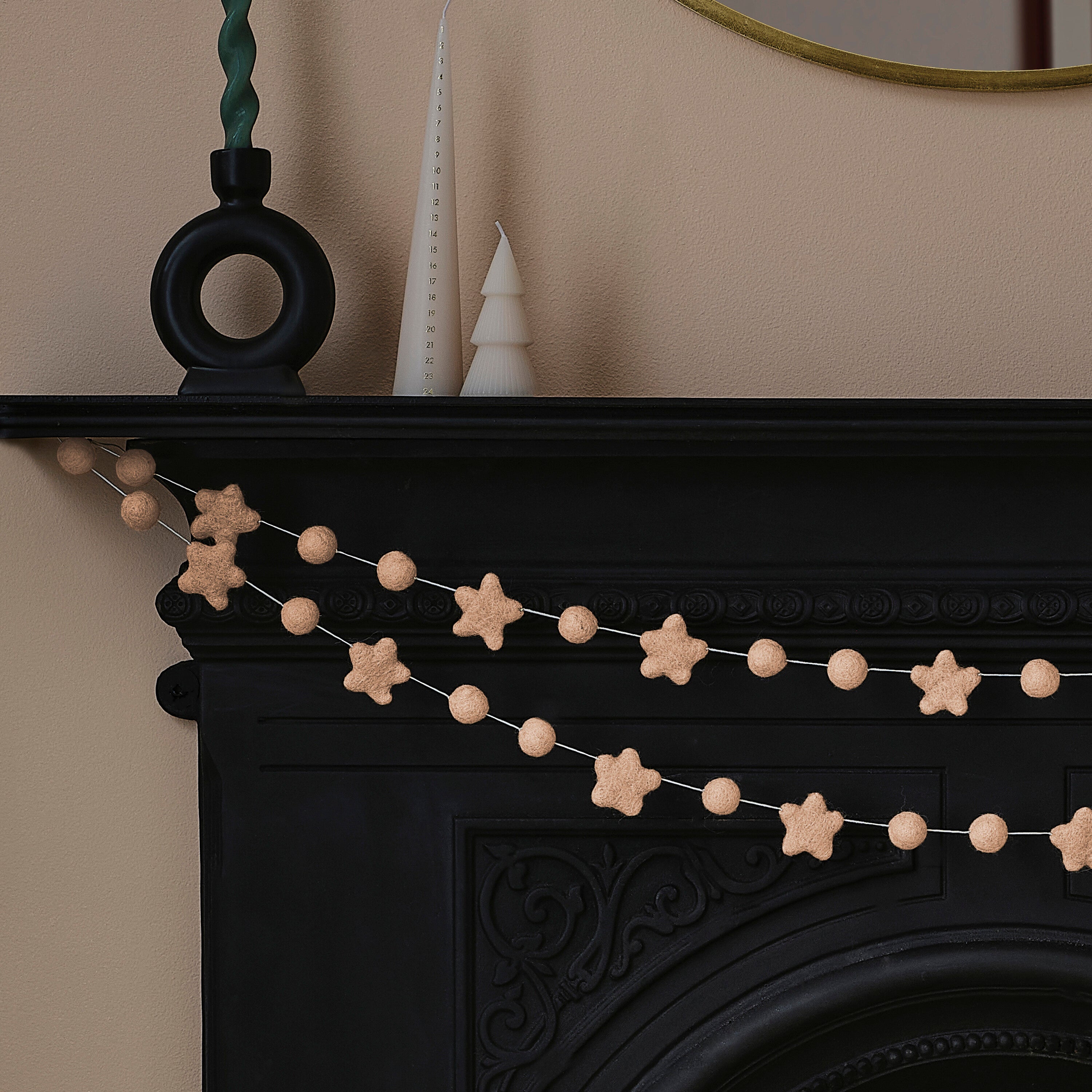 Blush Pink Felt Star and Bead Christmas Garland- 5 Inner Pack