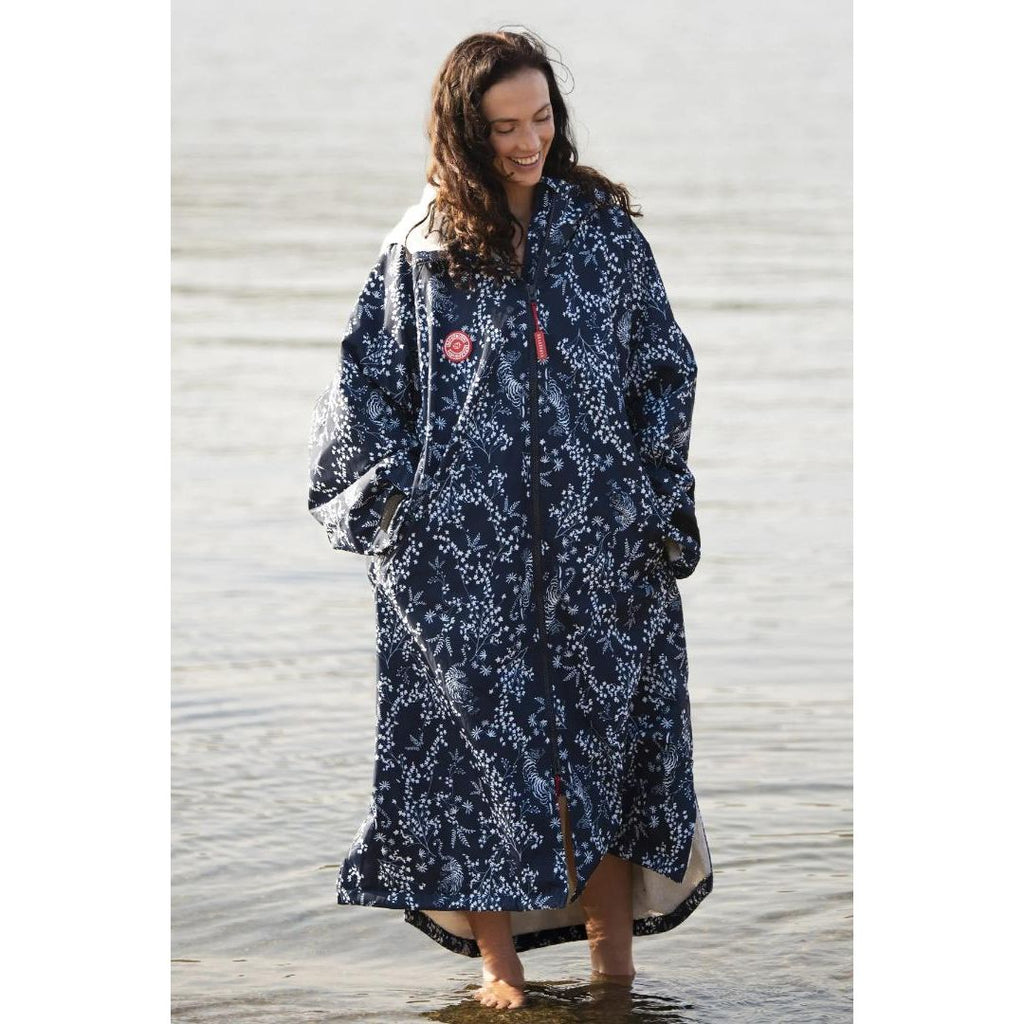 Brakeburn Tiger Chinook Changing Robe - Navy - S/M - Beales department store