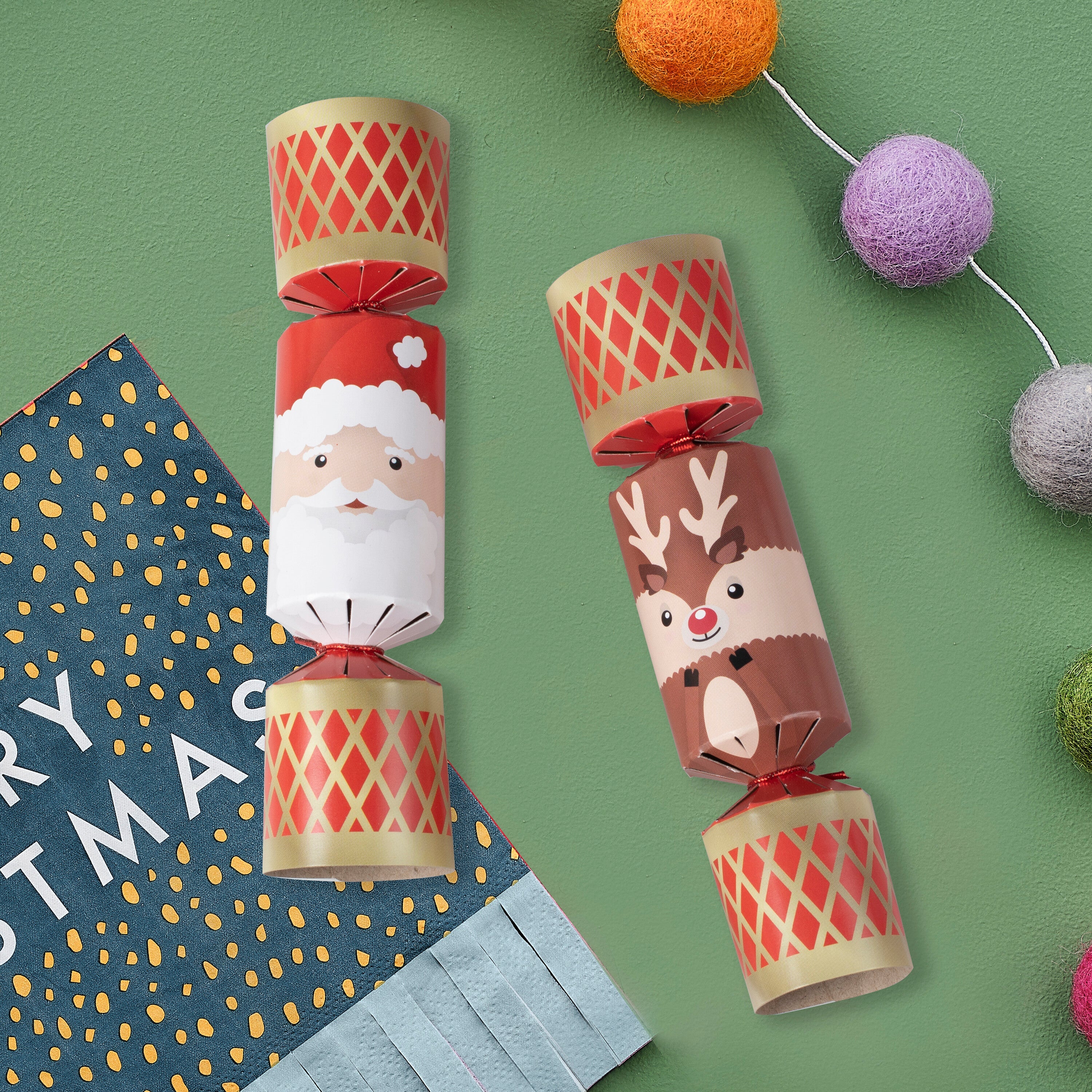 Mini Santa & Reindeer Christmas Crackers