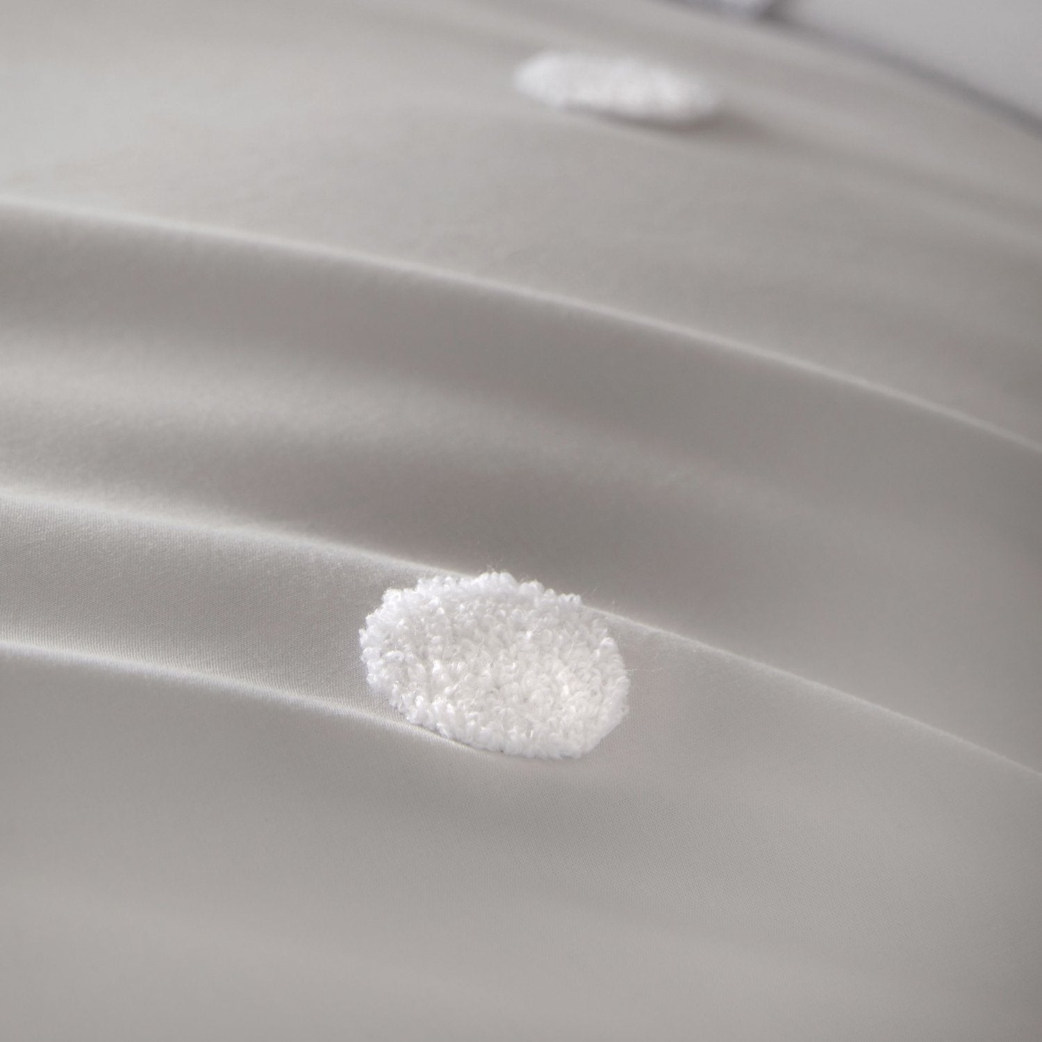 Dot Garden Silver 100% Cotton Duvet Set