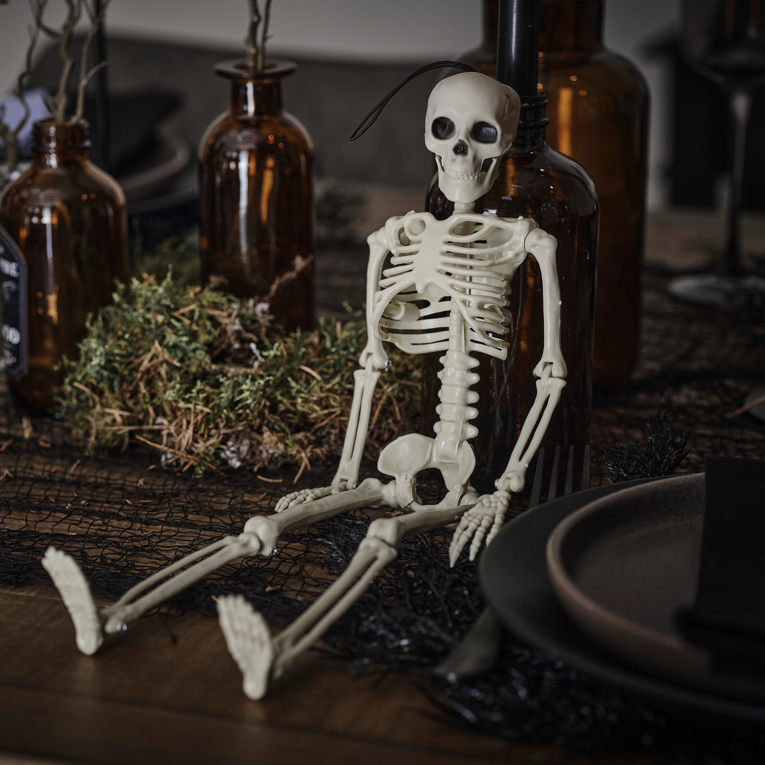Hanging Halloween Skeleton Decoration- 5 Inner Pack