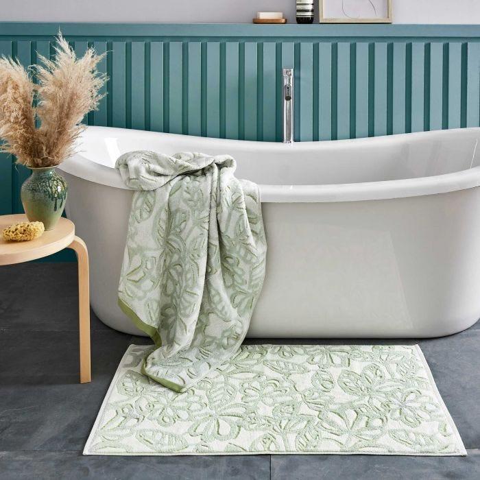 Helena Springfield Jasminda Bath Sheet in Olive - Beales department store