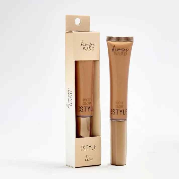 In The Style Bronzer Wand Rich Glow - Beales department store