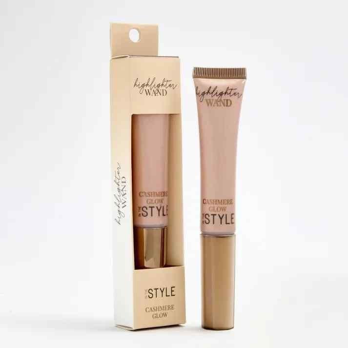 In The Style Highlighter Wand Cashmere Glow - Beales department store