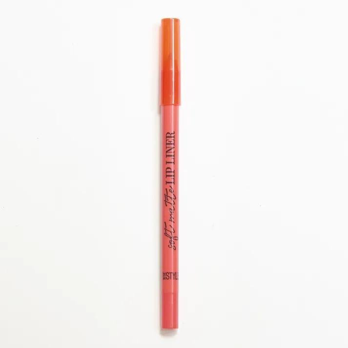 In The Style Lip Liner Heartbeat - Beales department store