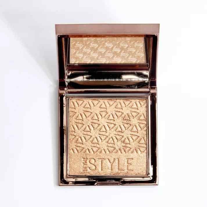 In The Style Pressed Highlighter Sunkissed Bronze - Beales department store