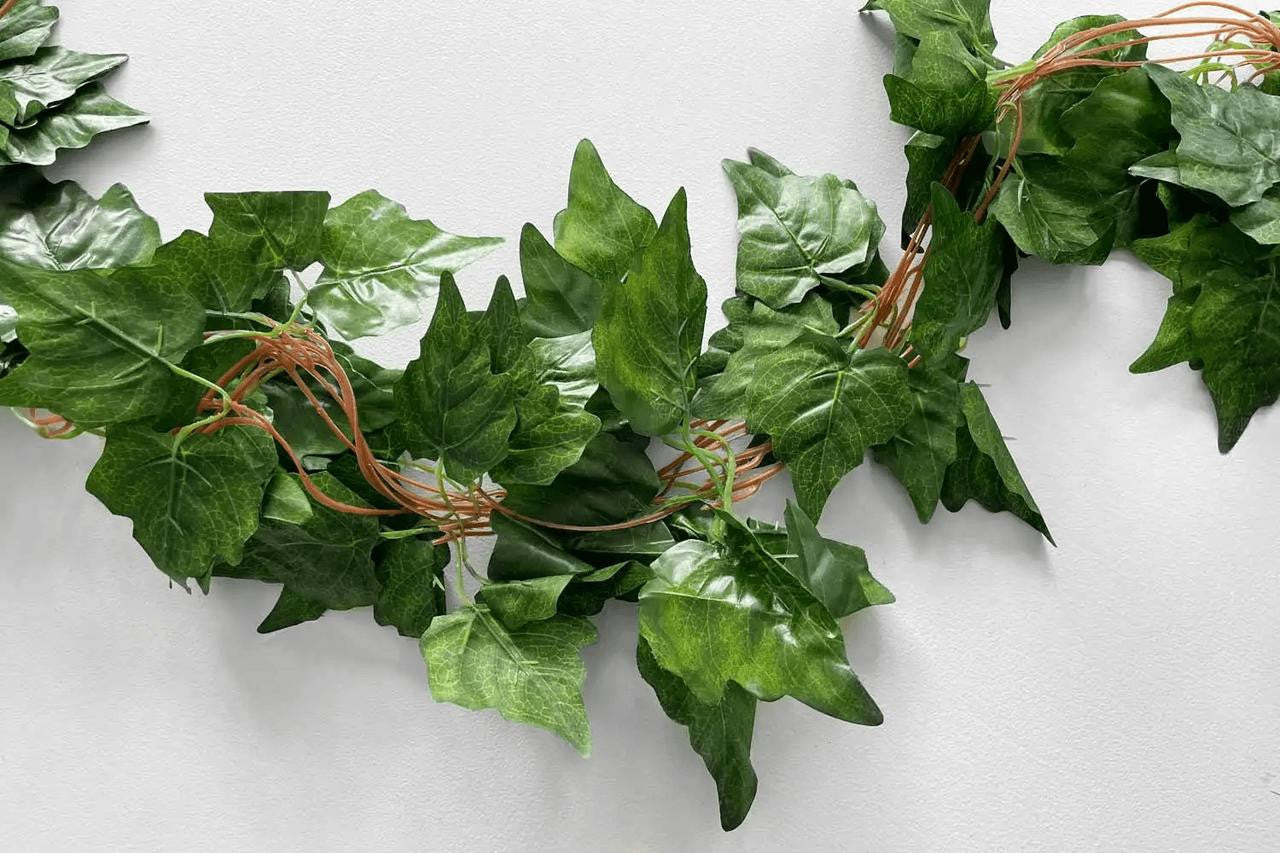 Kids Jungle Decorative Vine Leaves - 12 x 6ft