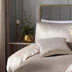 Laurence Llewelyn-Bowen Montrose Linen Velvet Duvet Set