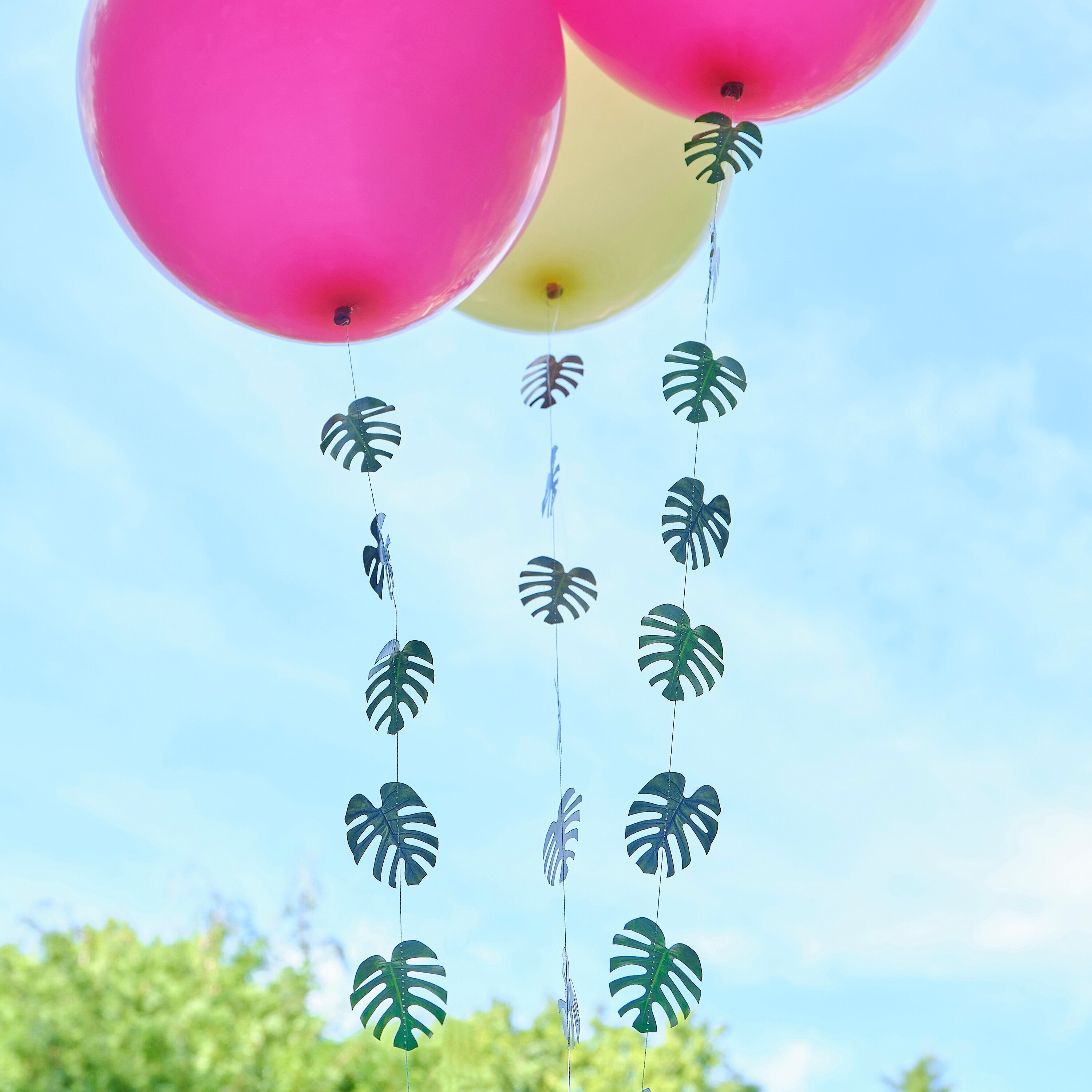 Palm Leaf Hawaiian Tiki Balloon Tails Decoration- 5 Inner Pack