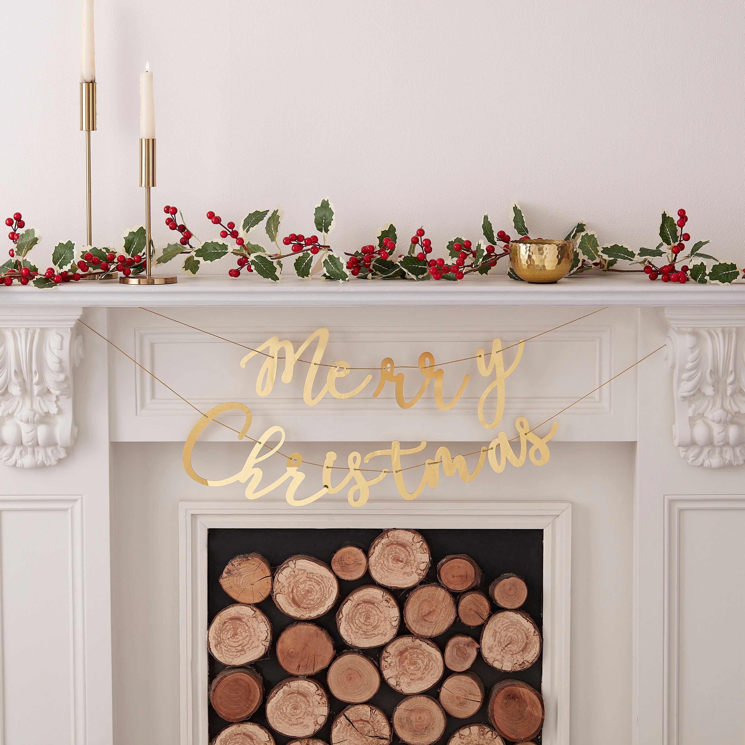 Foiled Holly Leaves Bunting Backdrop