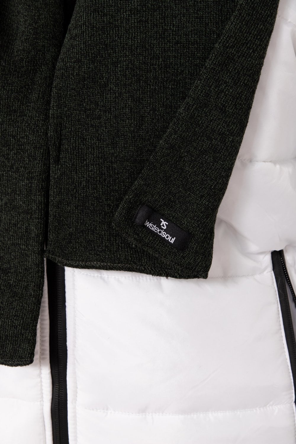 Rubberised Twist Scarf