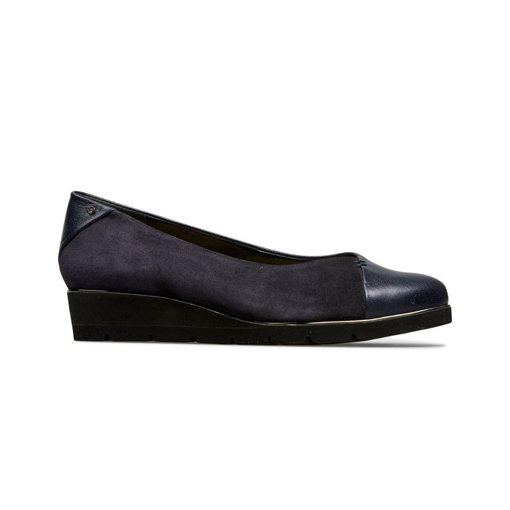 Van Dal Munro Pumps - Midnight Leather - Beales department store