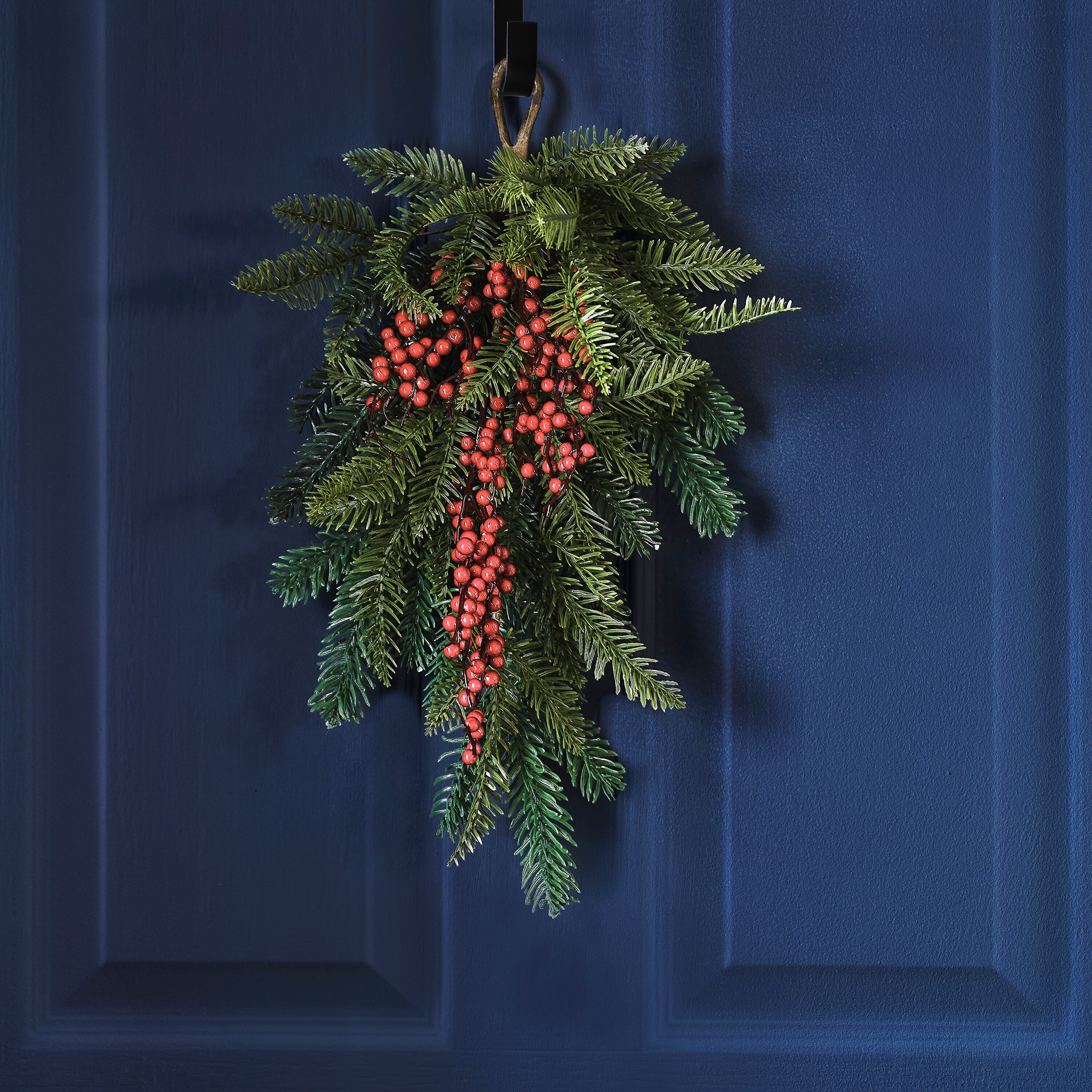 Foliage Christmas Door Swag with Berries- 6 Inner Pack