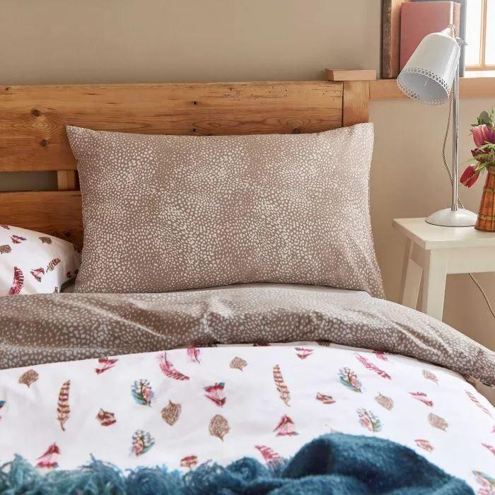 Joules Feathers Pair of Standard Pillowcases, Chalk - Beales department store